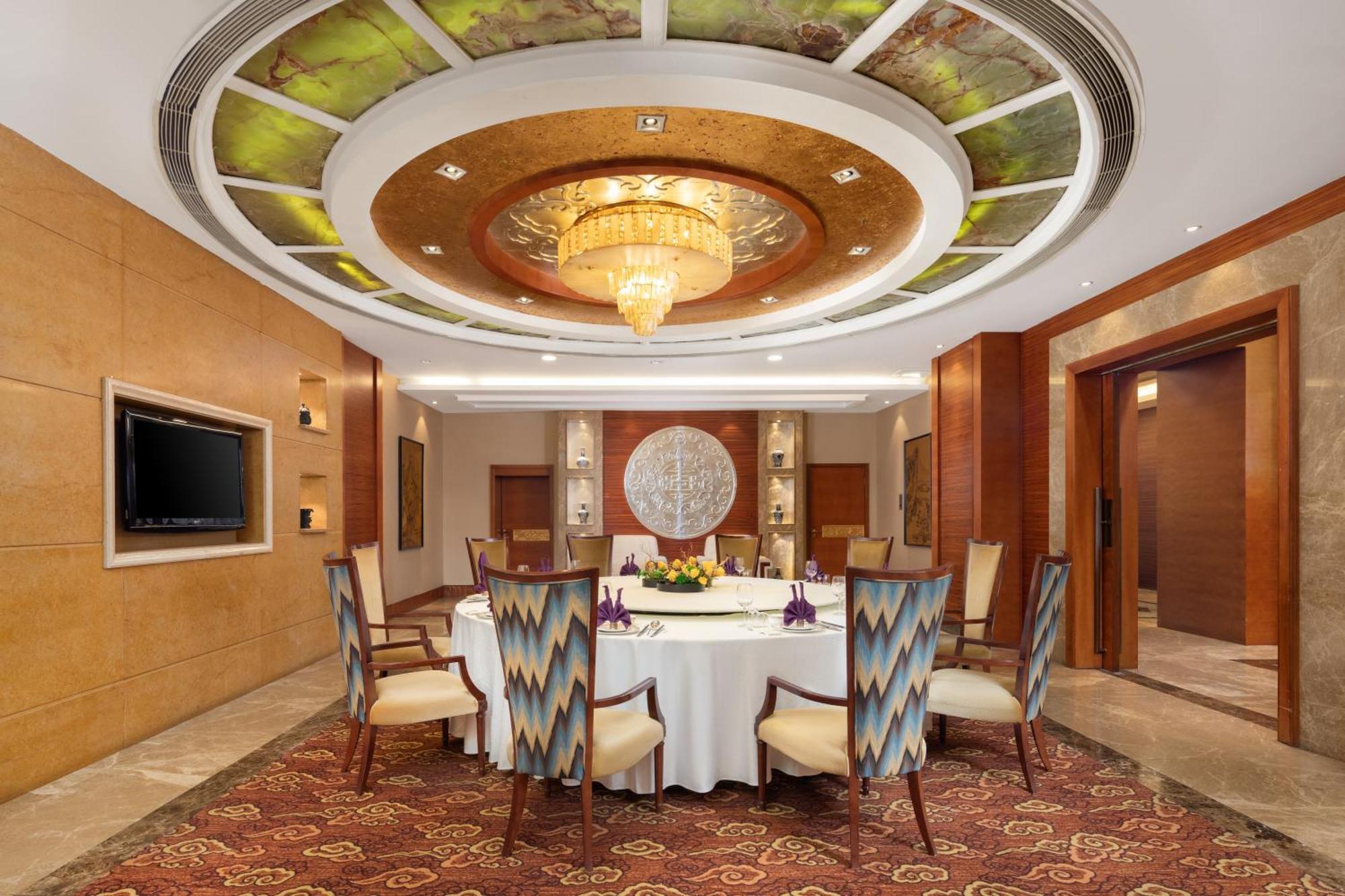 Empark Grand Hotel Xi'An Xi'an  Exterior photo